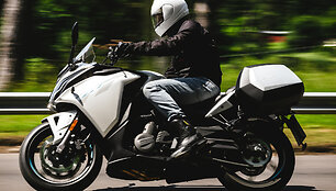 CFMOTO 650GT