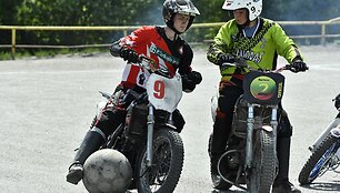 Motobolas: Kretingos motobolo klubo antroji komanda ir Skuodo &bdquo;Bartuva&ldquo;