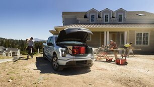 &bdquo;Ford F-150 Lightning XLT&ldquo; kainuos nuo 53 tūkstančių dolerių &copy;Gamintojo nuotrauka