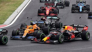 Avarijomis prasidėjusi Formulė 1 Vengrijos GP