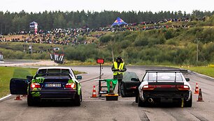 Nemuno žiede paskutiniame sezono drifto etape varžėsi &bdquo;Pro&ldquo; ir &bdquo;Semi Pro&ldquo; lygų sportininkai