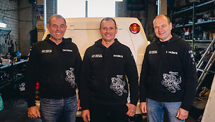 Valdas Valiukevičius ir Paulius Kavaliauskas startuos Dakar Classic kategorijoje
