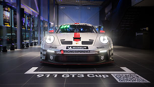 Lenktynių žvaigždė „Porsche 911 GT3 CUP“ 