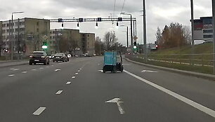 618d46417d98bvideo_618d463bdda00