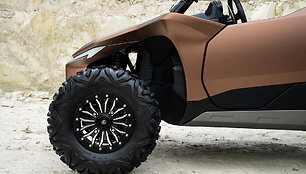 Vandeniliu varomas &bdquo;Lexus&ldquo; bagio prototipas ROV