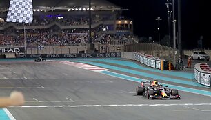 Maxas Verstappenas &ndash; Formulės 1 pasaulio čempionas