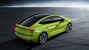 Škoda pristatė didžiausią ir galingiausią elektromobilį Enyaq Coupe RS iV