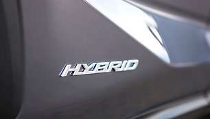Hibridiniai automobiliai: įkraunami iš tinklo ir lengvieji hibridai