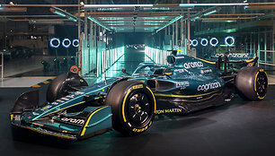Aston Martin Formulės 1 automobilis (2022 m.)