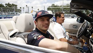 Maxas Verstappenas prie&scaron; Majamio GP