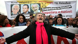 Graikų protestas prie&scaron; Kanados anglies kasybos kompaniją Salonikuose.
