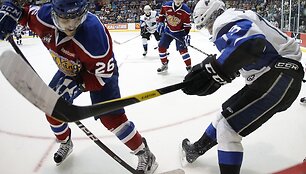 Kristianas Pel&scaron;as žaidė Edmontono komandoje &bdquo;Oil Kings&ldquo; (kairėje)