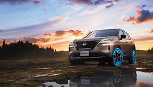 Naujasis Nissan X-Trail (2022)