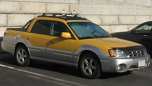 Subaru Baja buvo pristatytas su tokia geltonos ir sidabrinės spalvų kombinacija. (IFCAR, Wikimedia)