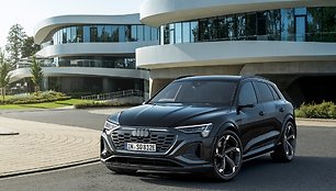 Audi SQ8 e-tron quattro