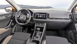 Pretendentas tapti Lietuvos metų automobiliu 2023 m.: &bdquo;&Scaron;koda Karoq Style&ldquo;