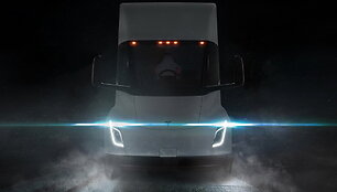 Elektrinis vilkikas &bdquo;Tesla Semi&ldquo; (2022 m.)
