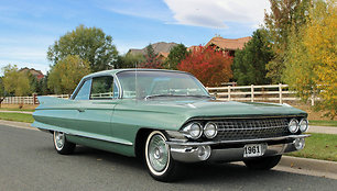1961-ųjų Cadillac Coupe de Ville. (That Hartford Guy, Wikimedia(CC BY-SA 2.0)