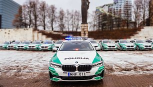 Lietuvos policija įsigijo 12 naujų BMW 530d xDrive automobilių