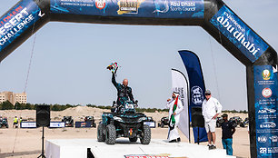 „CFMOTO Thunder Racing Team“  startavo Abu Dhabi Dessert Challenge prologe