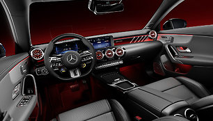 Mercedes Benz CLA (2023 m.)