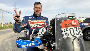 Septintoji &bdquo;Taklimakan rally&ldquo; diena, Arūnas Gelažninkas