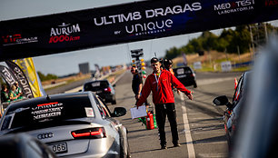 „Ultima8Drag“ traukos varžybų dalyviai Palangos 1006 km lenktynių festivalyje