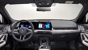 Elektrinis BMW ix2