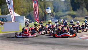 Penki Lietuvos lenktynininkai pateko į pasaulines „Rotax Grand Final“ lenktynes Bahreine