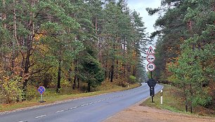 Eismo apribojimai prie Kairėnų kapinių Vilniuje