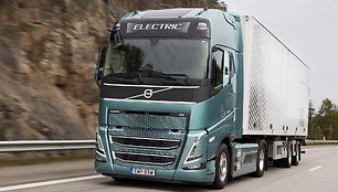  „Volvo FH Electric“ išrinktas „Tarptautiniu metų sunkvežimiu 2024“