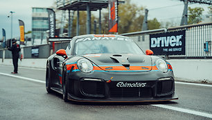 „Porsche GT2RS CS EVO“, kurį vairuoja Aurelijus Rusteika ir Mantas Janavičius