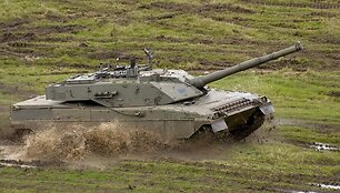 Ariete i&scaron;vysto 65 km/val. maksimalų greitį. (Esercito.difesa.it, Wikimedia (CC BY 2.5)