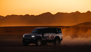 K.Raišys ir „Land Rover Defender“ Saudo Arabijoje, Dakaro ralyje