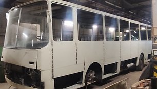 Istorinis autobusas „Ikarus“ atgimė troleibusų parke