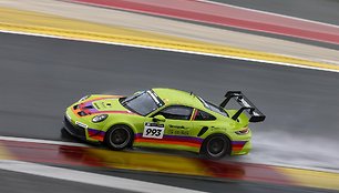 „Porsche Baltics“ komanda Spa Francorchamps 12 h lenktynėse