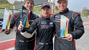 Porsche Baltic Spa trasoje laimėjo podiumą