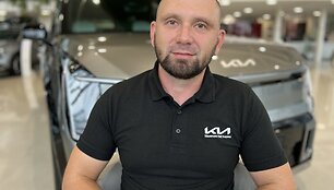 Karolis Judzentavičius, KIA pardavimų vadybininkas