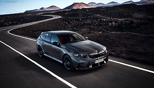 Hibridinis BMW M5 Touring