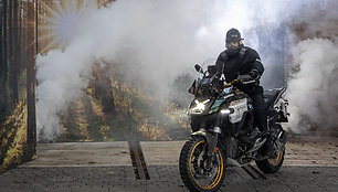 Lietuvoje pristatytas motociklas „BMW R 1300 GS Adventure“