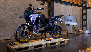 Lietuvoje pristatytas motociklas „BMW R 1300 GS Adventure“