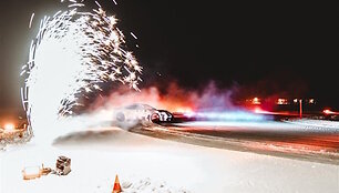  &bdquo;Porsche Taycan GTS&ldquo; driftas Suomijoje