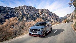Elektromobilis „Nissan Ariya Nismo“