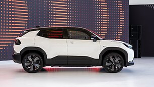 Elektrinis krosoveris &bdquo;Toyota Urban Cruiser&ldquo; 