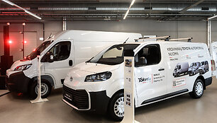 &bdquo;Tokvila&ldquo; Vilniuje atidarė pirmąjį Lietuvoje &bdquo;Toyota&ldquo; komercinio transporto saloną