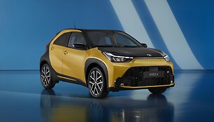 Krosoveris Toyota Aygo X