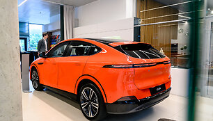 Elektriniai Xpeng G6 ir G9