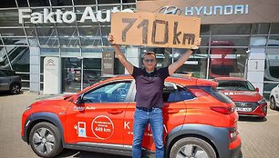 Vitoldas su Hyundai Inster viena įkrova nuvažiavo 590 km 