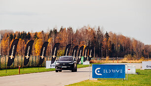24 h elektromobilių lenktynės