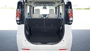 Nissan Roox (2025)